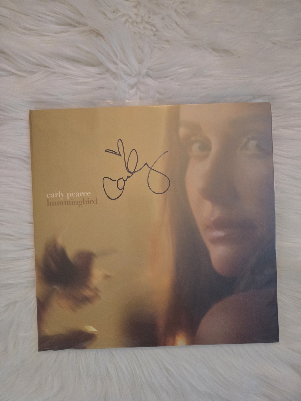 🆕️Carly Pearce "Hummingbird" Signed Album- Yellow Vinyl